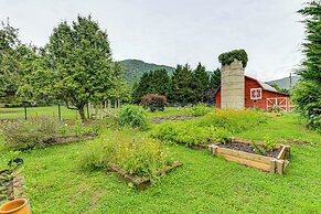 Maggie Valley Historic Farmhouse on 5 Acres!