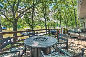 Updated Deck & Dock: Lakefront Home in Hot Springs