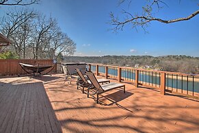Hot Tub + Views: Waterfront Escape in Hot Springs