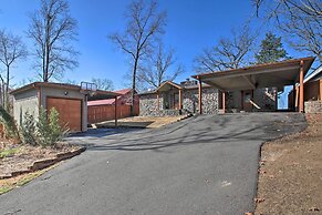 Hot Tub + Views: Waterfront Escape in Hot Springs