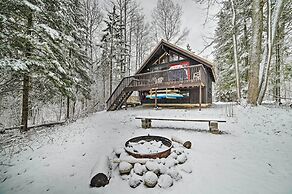 Lakes, Beaches, Pool, Golf, Trails: Michigan Cabin