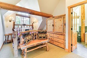 2 Cabins: Group & Family Getaway in Arnold!