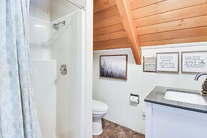 2 Cabins: Group & Family Getaway in Arnold!