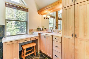 2 Cabins: Group & Family Getaway in Arnold!