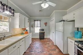 'the Pink Azalea' - Tyler Home w/ Yard + Patio!