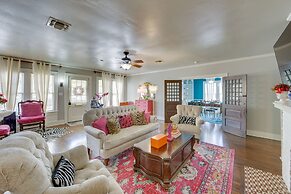 'the Pink Azalea' - Tyler Home w/ Yard + Patio!