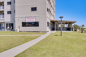 Gulf Highlands Getaway w/ 7 Pools & Beach Access