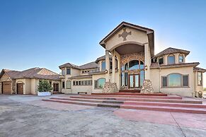 10 Mi to Barr Lake State Park: Home w/ Mtn Views