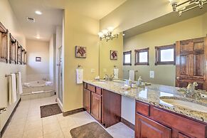 10 Mi to Barr Lake State Park: Home w/ Mtn Views