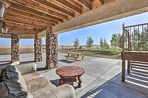 10 Mi to Barr Lake State Park: Home w/ Mtn Views