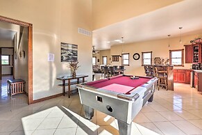 10 Mi to Barr Lake State Park: Home w/ Mtn Views