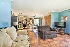 Mears Abode w/ Pool Access, Near Silver Lake!