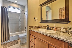 Game Room & Hot Tub: Luxe Grand Lake Retreat!