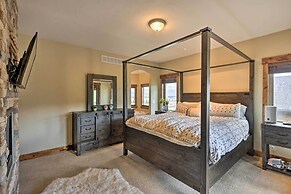 Game Room & Hot Tub: Luxe Grand Lake Retreat!