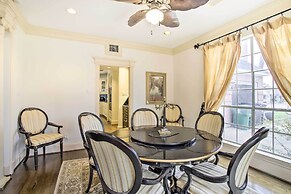 Han Solo's Hideout Luxe Houston Home w/ Pool!