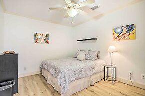 Han Solo's Hideout Luxe Houston Home w/ Pool!