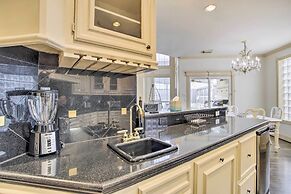 Han Solo's Hideout Luxe Houston Home w/ Pool!