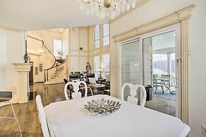 Han Solo's Hideout Luxe Houston Home w/ Pool!