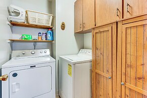 Murphy Cabin w/ Deck, Grill & Private Pond!