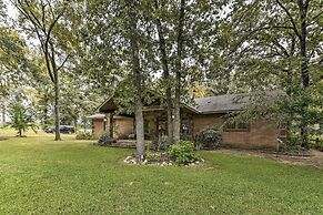 Kingston House w/ Fire Pit, Short Walk to Lake!