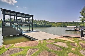 Lakefront Jacksons' Gap Home w/ Deck, Dock & Views