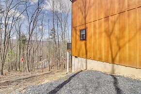 Pet-friendly Basye Vacation Rental w/ Fireplace!