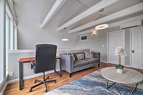 Lakefront Poconos Vacation Rental w/ Deck