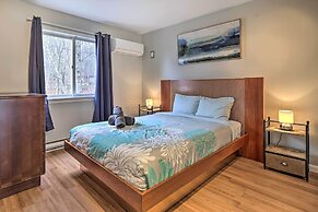 Lakefront Poconos Vacation Rental w/ Deck