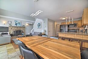 Lakefront Poconos Vacation Rental w/ Deck