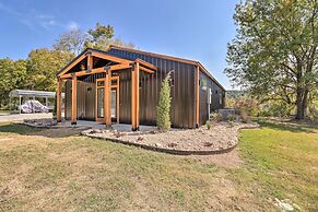 Modern Norfork House w/ Patio on White River!