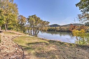 Modern Norfork House w/ Patio on White River!