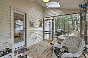 House w/ Screened-in Deck & Grill in Ocean Pines!