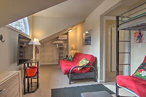 House w/ Screened-in Deck & Grill in Ocean Pines!