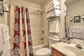 House w/ Screened-in Deck & Grill in Ocean Pines!