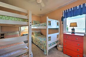 Peaceful 'cottage By The Sea' Oceanfront Home!