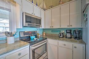 Peaceful 'cottage By The Sea' Oceanfront Home!