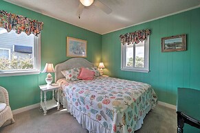 Peaceful 'cottage By The Sea' Oceanfront Home!