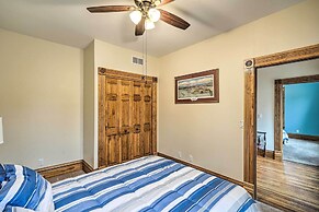< 1 Mi to Downtown: Historic Dubuque Gem!
