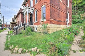 < 1 Mi to Downtown: Historic Dubuque Gem!