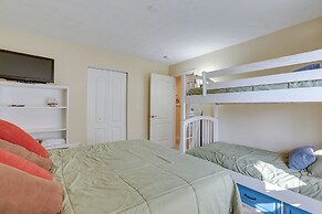 Lake Cumberland Resort Condo w/ Direct Lake Access