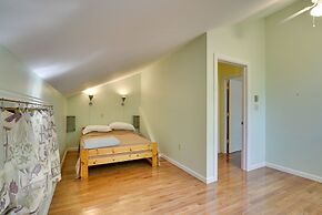 Secluded Stroudsburg Home - 5 Mi to Ski Resort