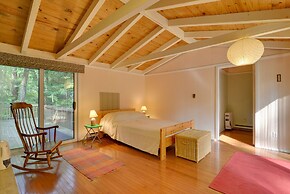 Secluded Stroudsburg Home - 5 Mi to Ski Resort