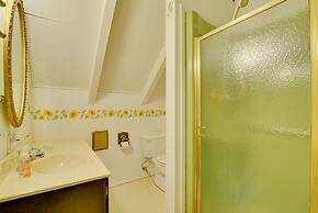 Secluded Stroudsburg Home - 5 Mi to Ski Resort