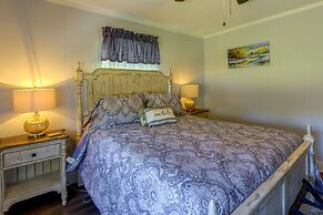Cozy Country Getaway in Grantsboro Near Beaches!