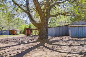 Cozy Country Getaway in Grantsboro Near Beaches!