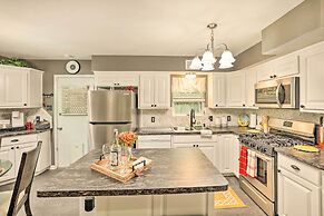 Fort Worth Retreat w/ Fenced Yard & Fire Pit!