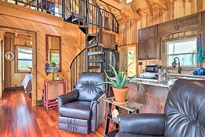 Deck + Mtn Views: Hot Springs Hideaway on 13 Acres