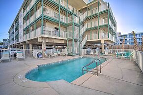 Oceanfront Gulf Shores Condo ~ 2 Mi to The Hangout