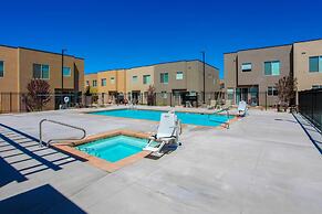 Luxury Moab Vacation Rental w/ Pool Access!