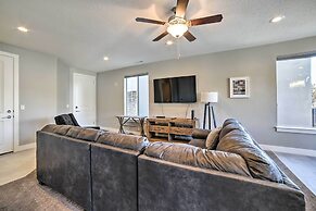 Luxury Moab Vacation Rental w/ Pool Access!